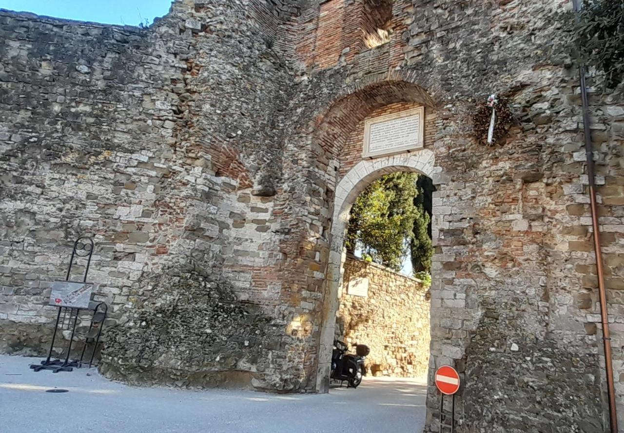 Ferienwohnung La Casa Dei Bersaglieri Perugia Exterior foto